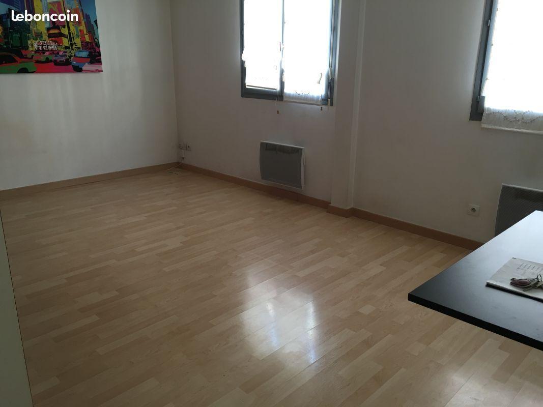 STUDIO 30m2 proche Catho