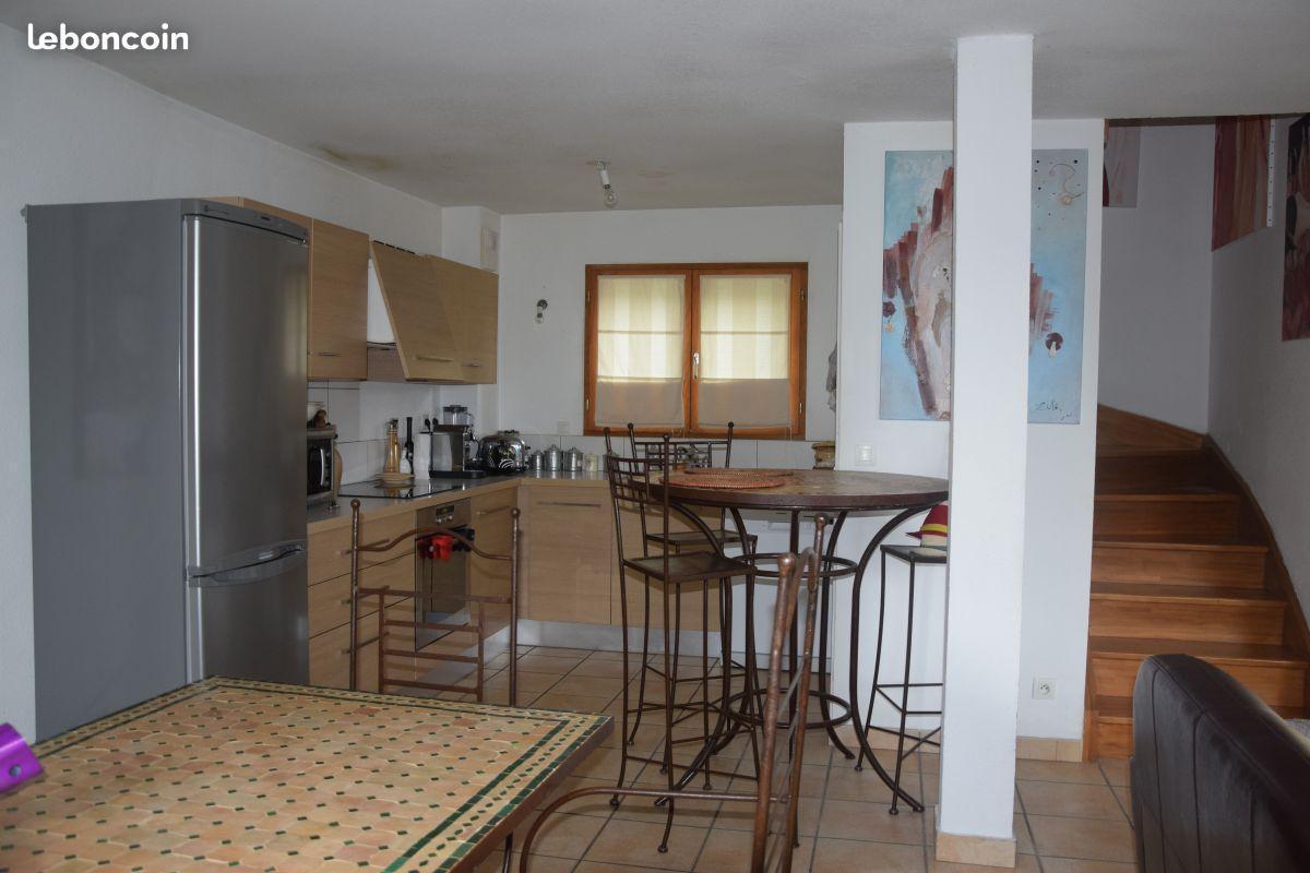 APPARTEMENT T3 62 m2