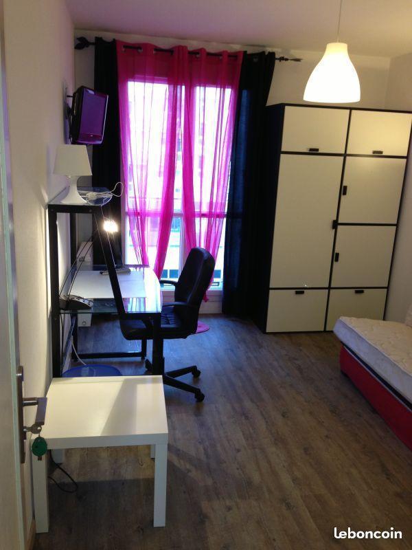 Chambre meublée  Villejean colocation