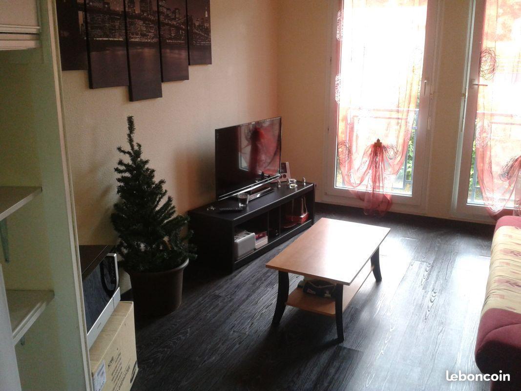 Location appartement, proche Zenith