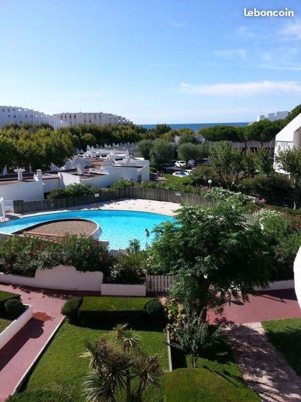 P3 cabine dans résidence de standing avec PISCINE