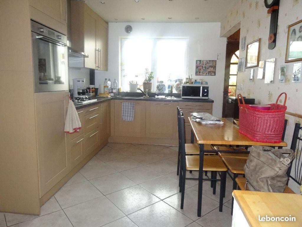 Maison 5 pièces 94 m²