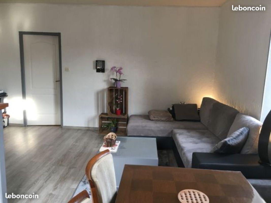 Appartement F3 ensoleillé proche Suisse