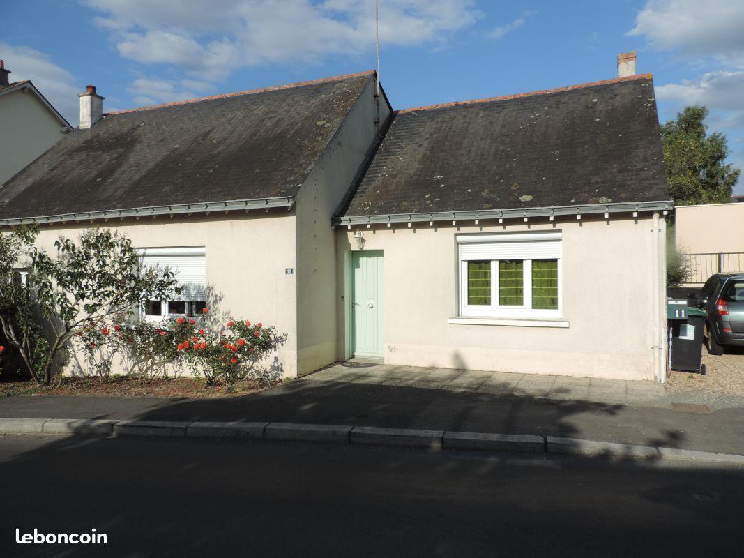 Maison 6 p.+Jardin - 215 M² St Lambert la Potherie