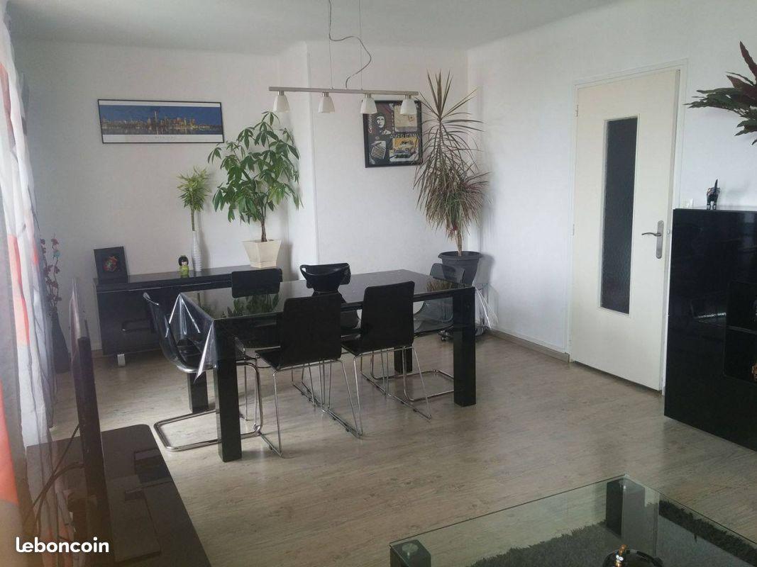 SUD appartement F3 67 m2