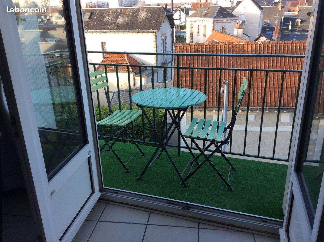 Appartement 42 m2 + garage quartier Febvotte