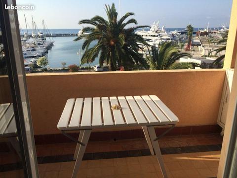 Studio en front de mer de GolfeJuan avec terrasse