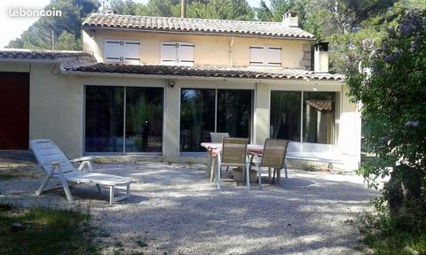 Coloc sympa avec jardin:piscine (courte durée)