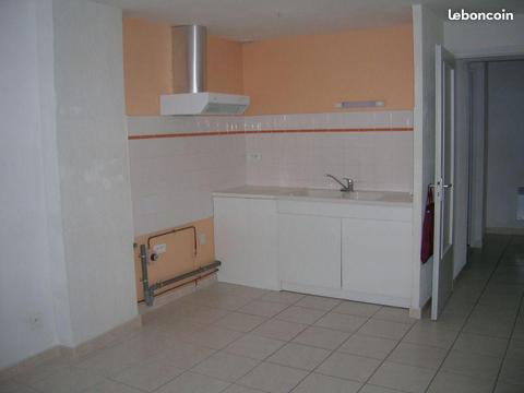 Appartement F3 en duplex de 62 m2 en très bon état