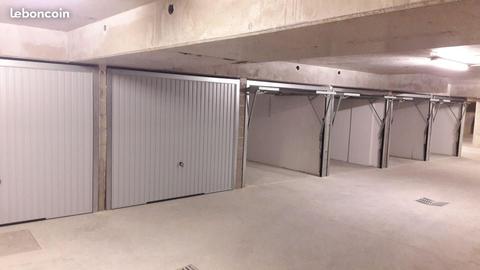 Plusieurs boxs / parkings / garages immeuble NEUF