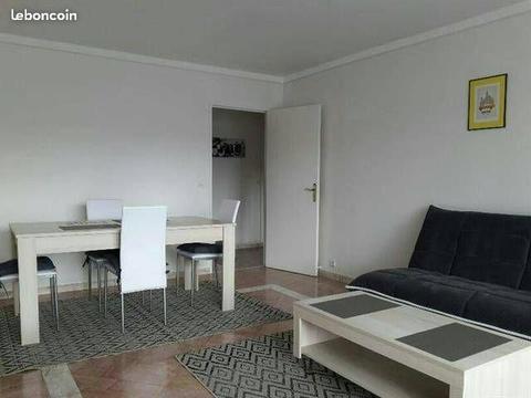 Location meublée appartement 3 pièces 69 m²