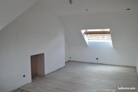 Studio de 34 m² refait à neuf quartier St Anne