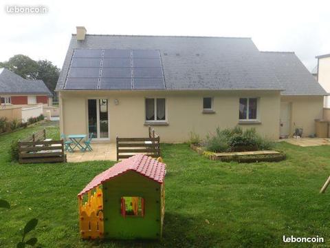 Maison de plein + garage et panneaux solaire
