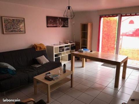 Location Appartement  avec jardin