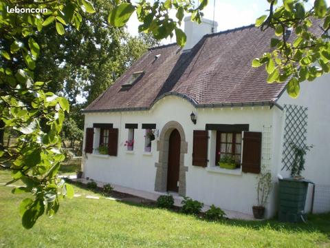 Maison 5 pièces sur terrain arboré