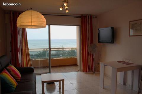 Studio 30m², front de mer+place de parking