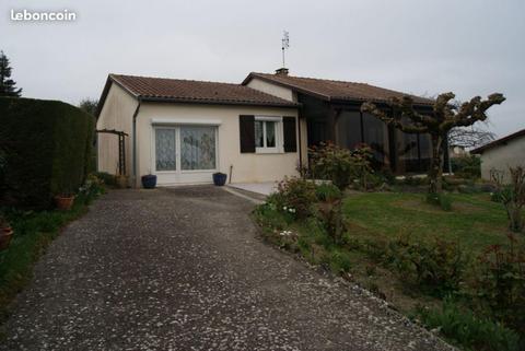 Maison plain-pied 90m² sur 740m², calme