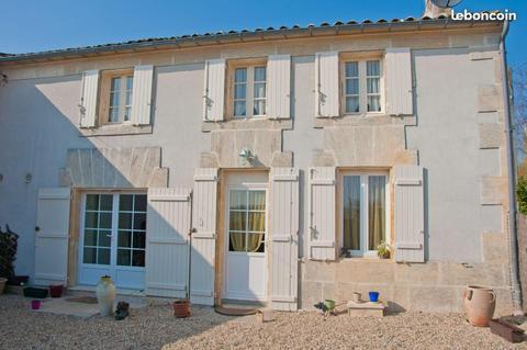 Maison charentaise à 15mn de Cognac