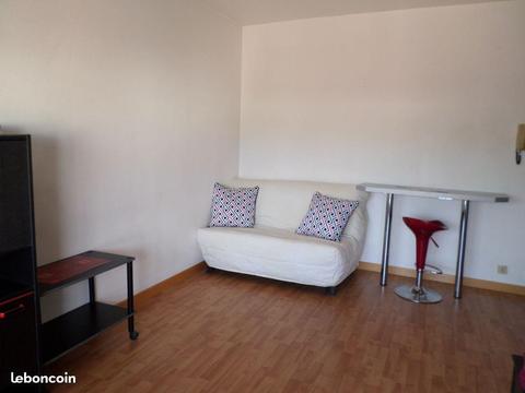 Studio meublé, ensoleillé de 23m2 +balcon 6m2