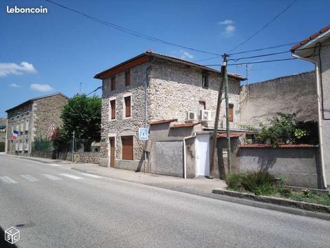 Maison de village