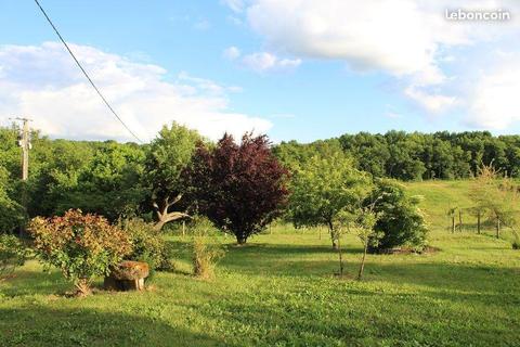 Maison cadre verdoyant 8 hectares