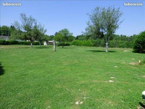 Terrain 850 m2 proche lac aiguebelette