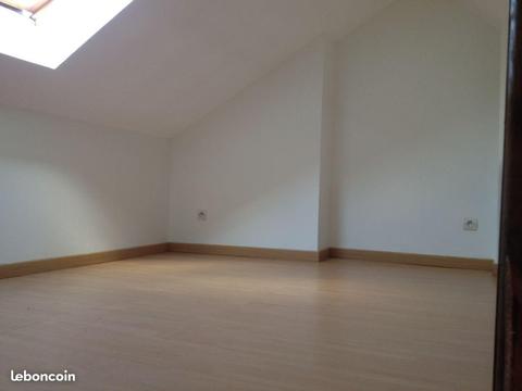 Appartement f2 en duplex proche Tertiales