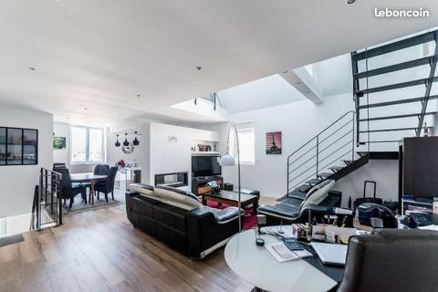 Maison 5 pièces 165 m²