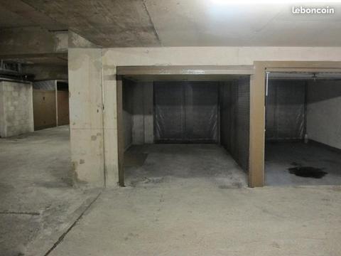 Garage/box 13 m² Saint Laurent Du Var