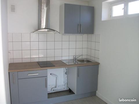 Appartement de type 2 refait neuf