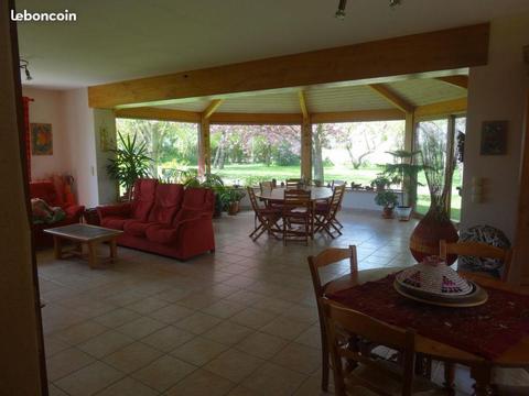 Maison 200 m², 8 pièces + grand sous-sol