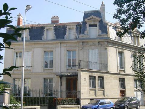 F2 -gare-lettres ds imm. de caractère