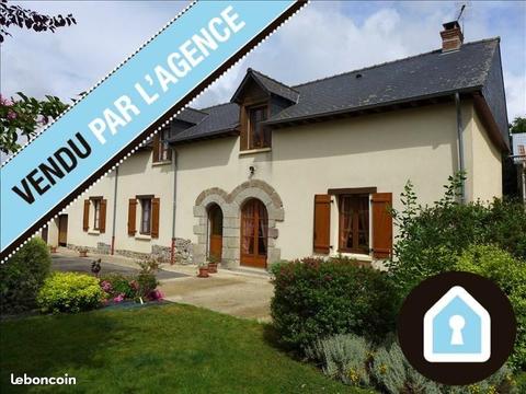 Longère 8 pièces 140 m²