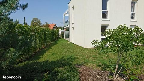 Appartement 4 pièces 85 m2 jardin 109 m2