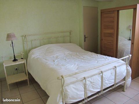 Chambre double + salle de bain privative