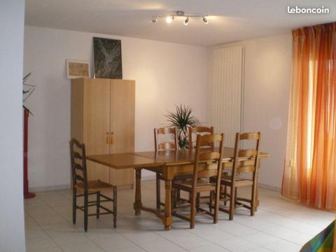 A louer maison F4 -