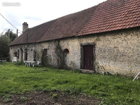 Longere à restaurer à 150 kms Paris à