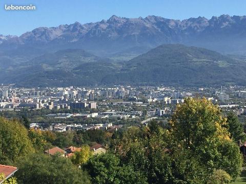 T4 haut  vue panoramique 92m2