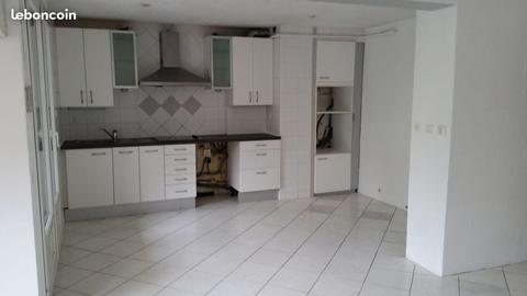 Appartement type 3 LE REDON 13009 +garage