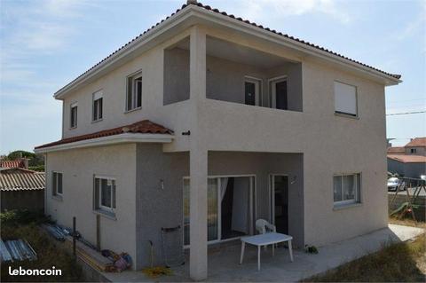 Villa 6 pièces 207 m²