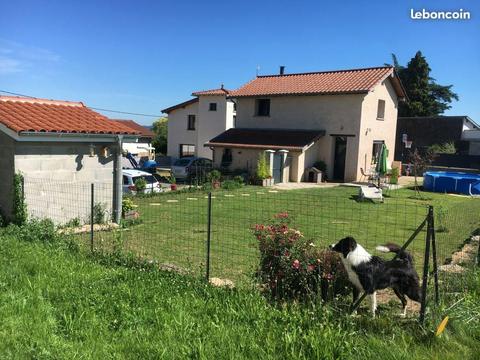 Maison T3 sur jardin agréable