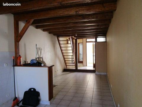 Maisonette 75 m2 avec petite cour