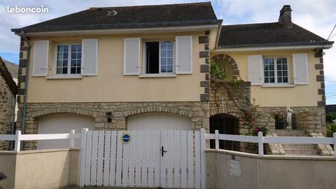 Maison en pierre en rez de chaussé