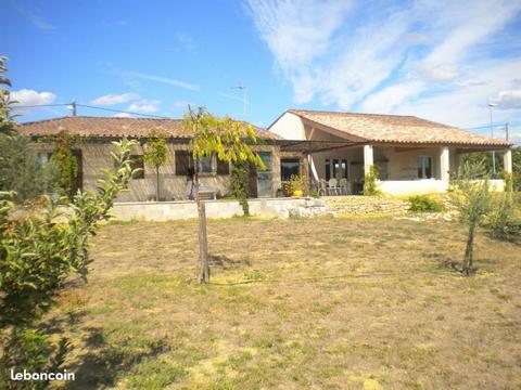 Villa 5 pièces 165 m²