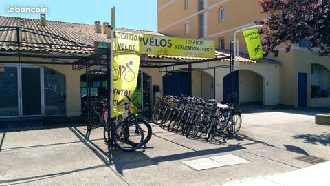 Magasin location réparation vélos station