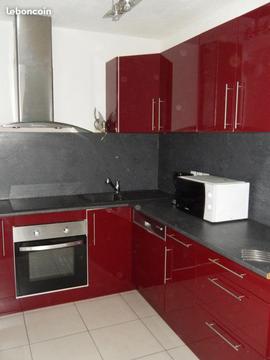 T2 sur  moderne et securise loue 500  (meuble)