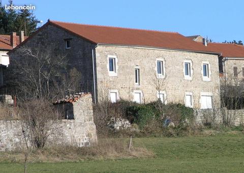 Maison en pierre rénovée