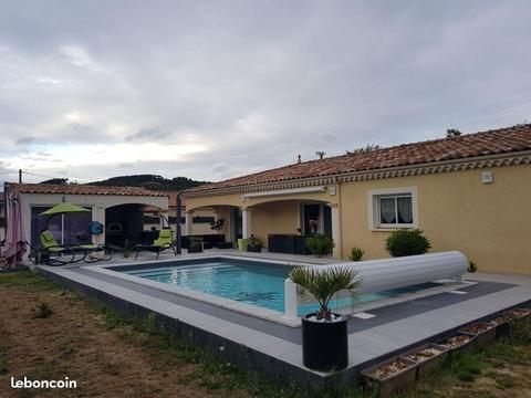 Villa 140m2 5 pièces avec piscine chauffée et sécu