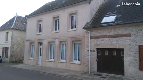 Location maison dans village charmant