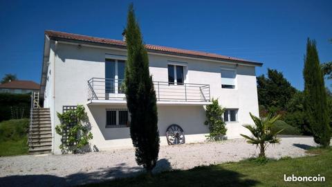 Maison 110 m2 calme, ensoleillée avec piscine